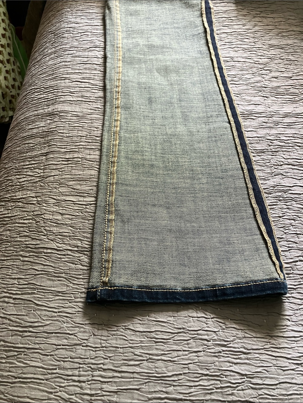 BKE. WAIST IS 14 1/2. INSEAM IS 33 INCHES. NO SIZE. Classic Blue Denim Jeans. - Picture 8 of 8